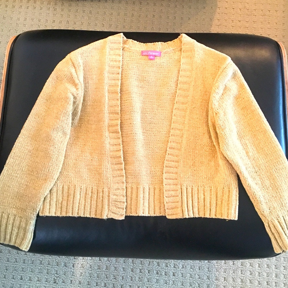 Cropped sweater
